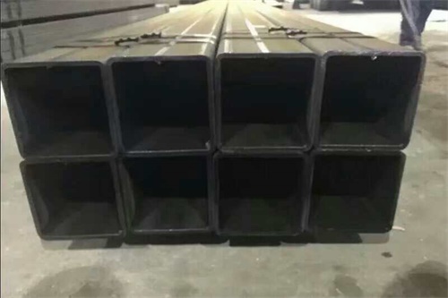 昌宁大口径厚壁方管
